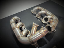 Load image into Gallery viewer, LSX Topmount Twin Turbo Manifolds